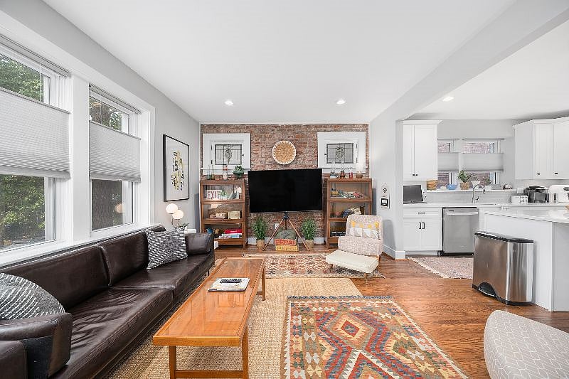 Furnished Finder property 383413_1 photo 6