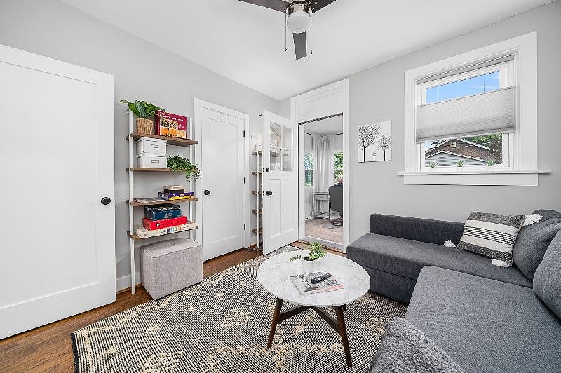 Furnished Finder property 383413_1 photo 27