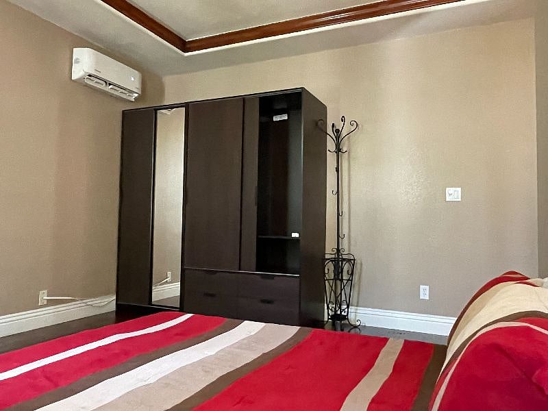 Furnished Finder property 383421_2 photo 3