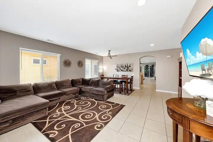 Furnished Finder property 383432_1 photo 5
