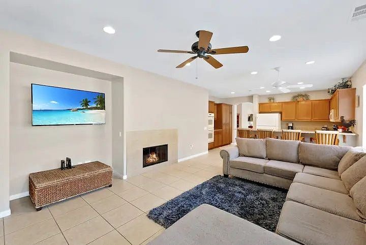 Furnished Finder property 383432_1 photo 11