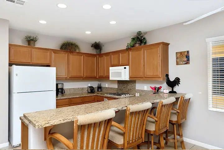 Furnished Finder property 383432_1 photo 14