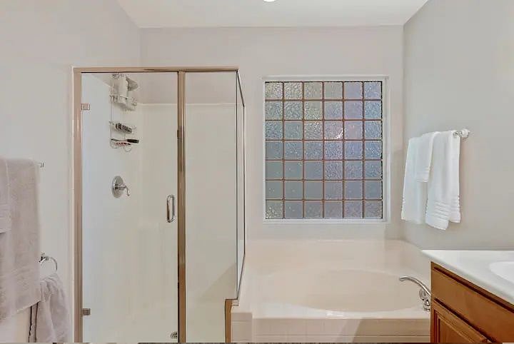 Furnished Finder property 383432_1 photo 21