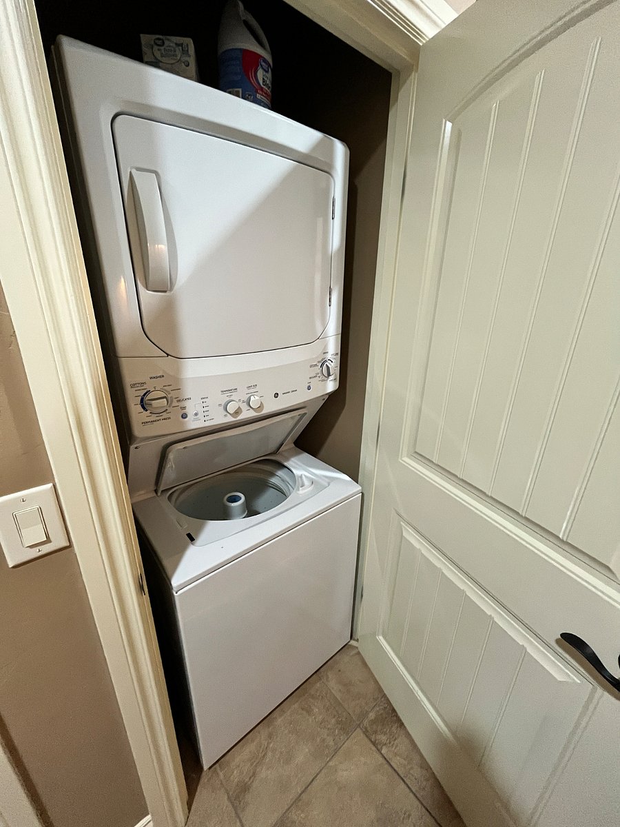 Furnished Finder property 383463_1 photo 6