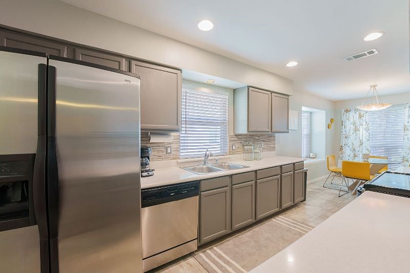 Furnished Finder property 383516_1 photo 6