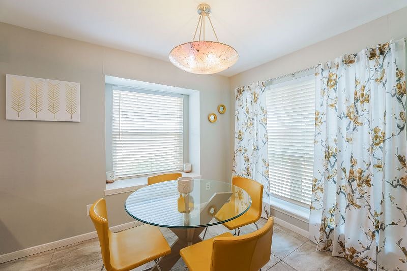 Furnished Finder property 383516_1 photo 10