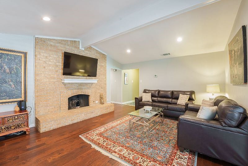 Furnished Finder property 383516_1 photo 15