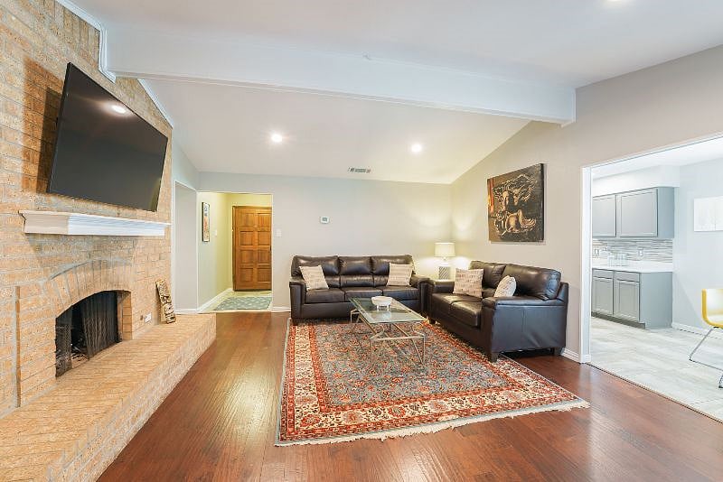 Furnished Finder property 383516_1 photo 16
