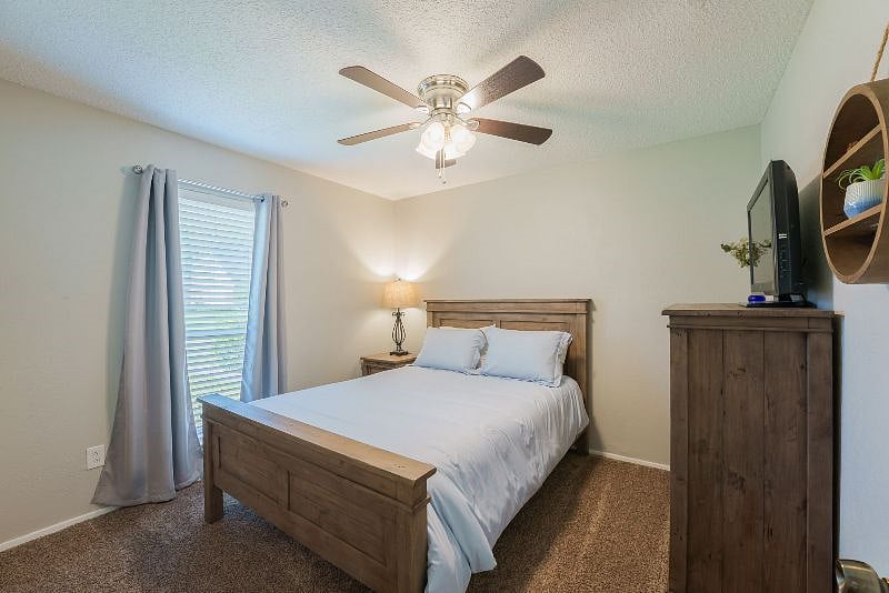 Furnished Finder property 383516_1 photo 22