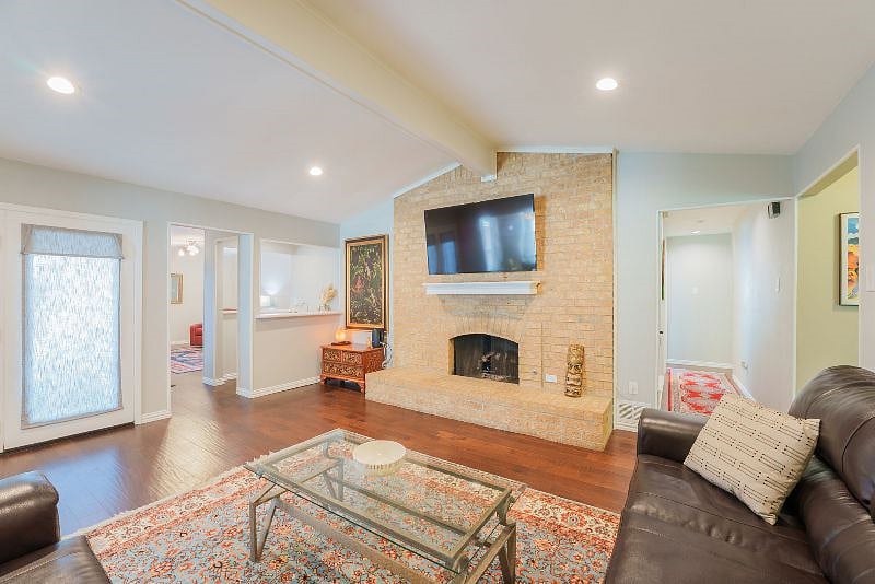 Furnished Finder property 383516_1 photo 24