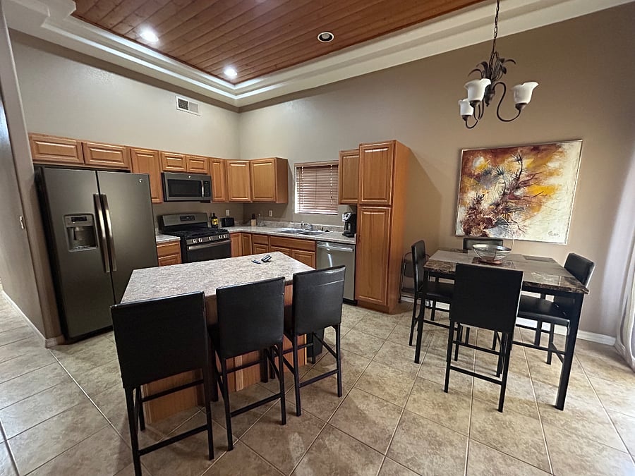 Furnished Finder property 383518_1 photo 3