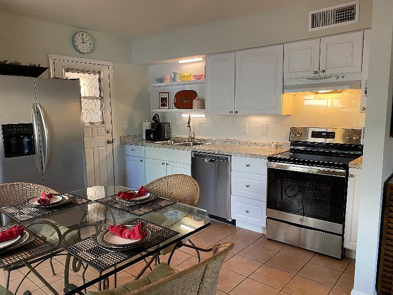 Furnished Finder property 383520_1 photo 6