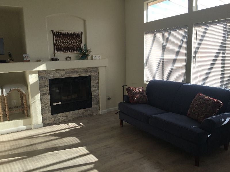 Furnished Finder property 383568_1 photo 3