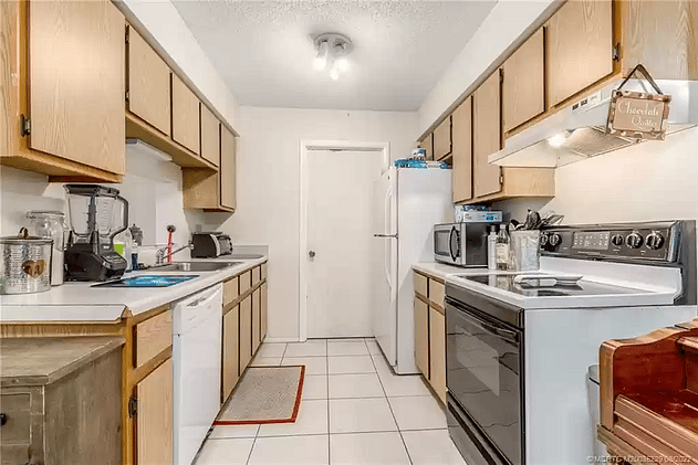 Furnished Finder property 383693_1 photo 9