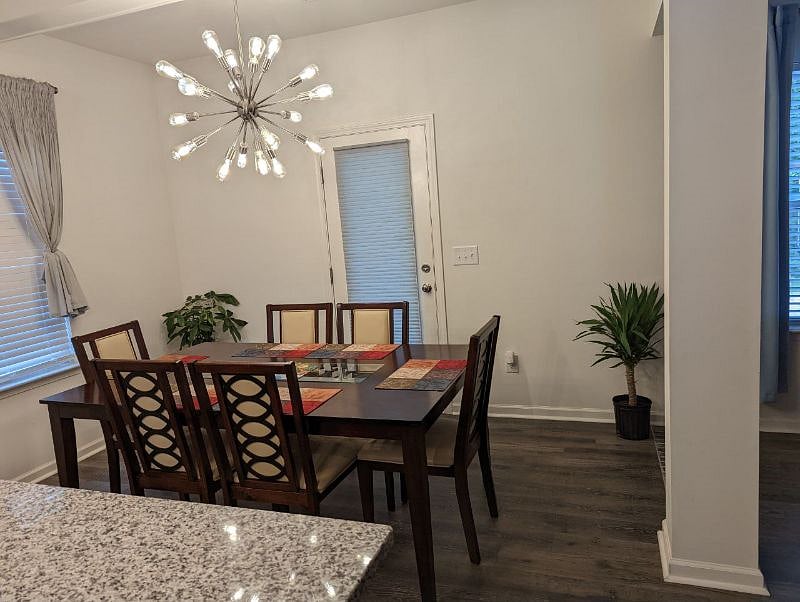 Furnished Finder property 383727_2 photo 9