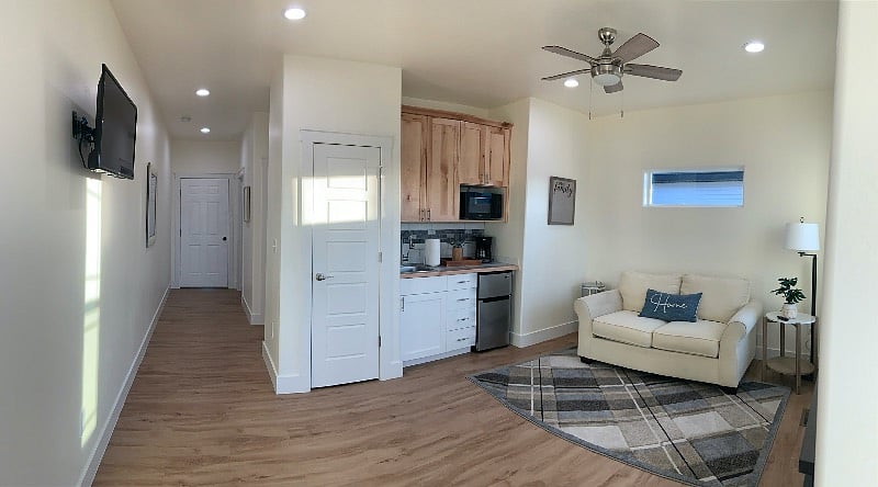 One Bedroom Apartment Two Blocks...