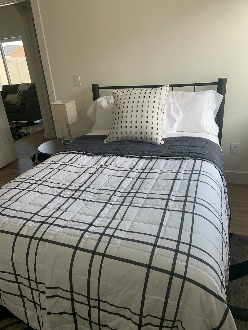 Second Bedroom with Full Sized Bed
