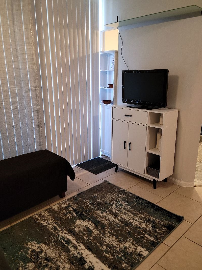 Furnished Finder property 383783_1 photo 17