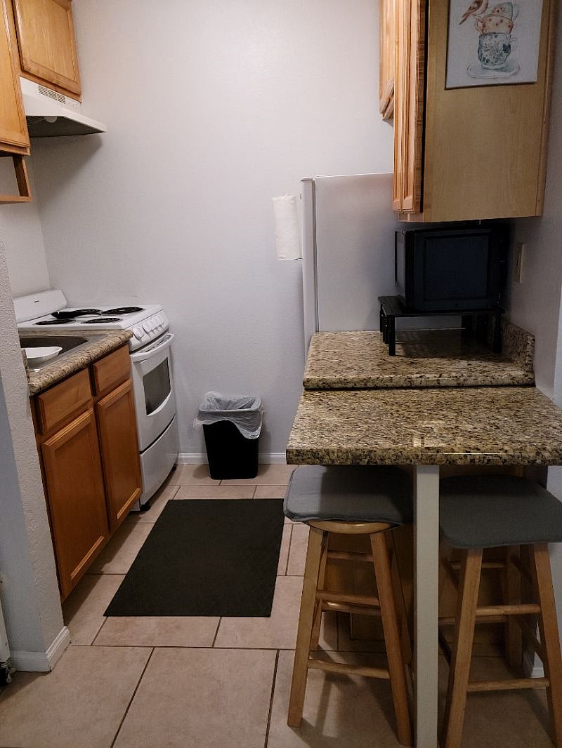 Furnished Finder property 383783_1 photo 21
