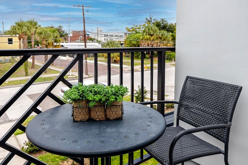 Furnished Finder property 383811_1 photo 31
