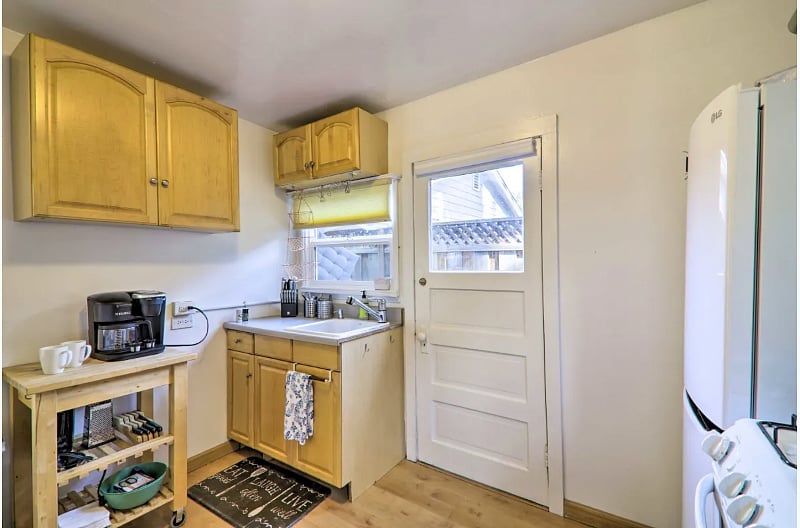 Furnished Finder property 383848_2 photo 16