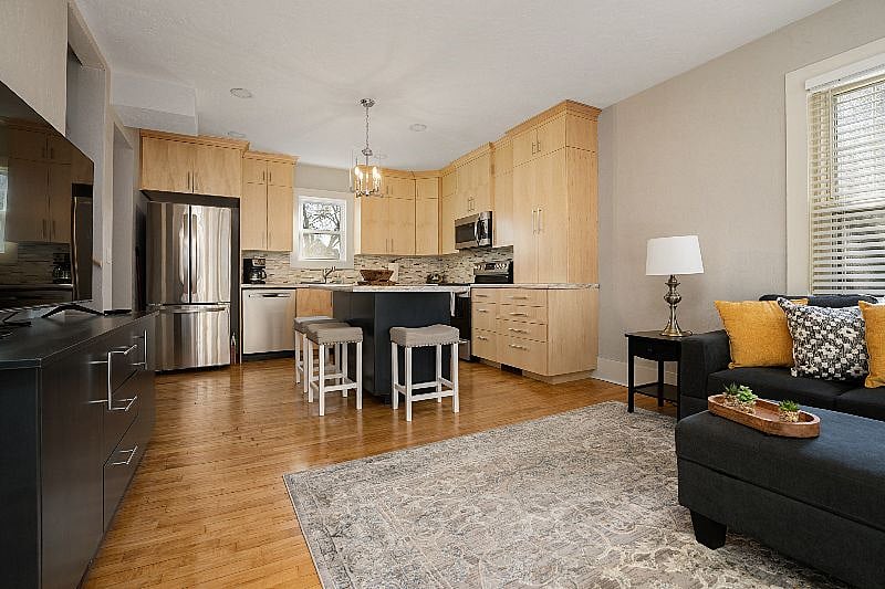 Furnished Finder property 383874_1 photo 7