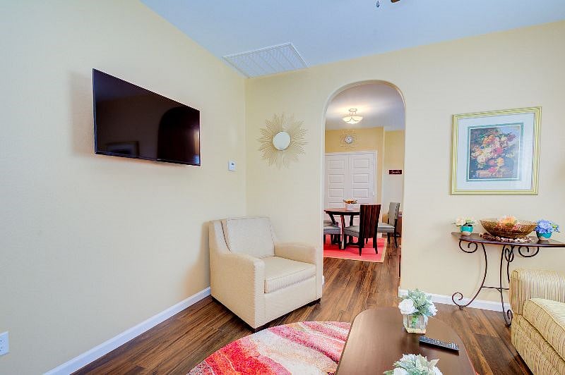 Furnished Finder property 383894_1 photo 6