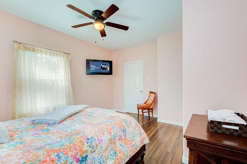 Furnished Finder property 383894_1 photo 13