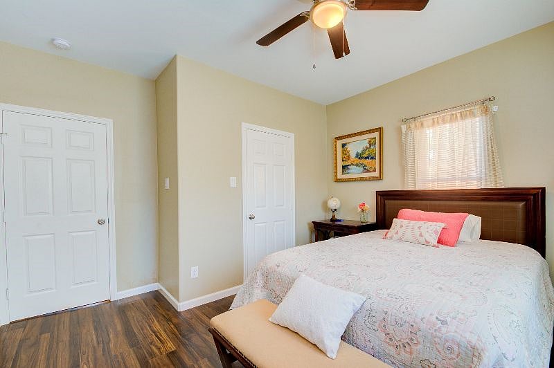 Furnished Finder property 383894_1 photo 12