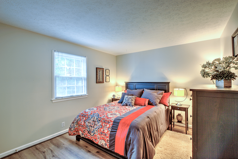 2nd bedroom offers queen size bed and double closets