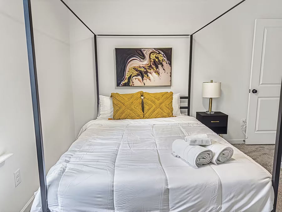 Furnished Finder property 384026_1 photo 7