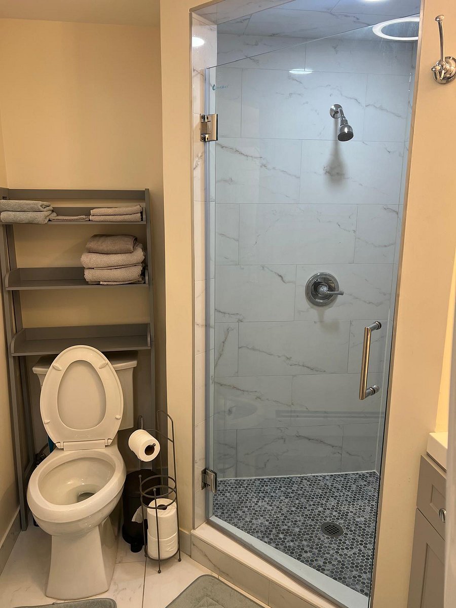 Furnished Finder property 384027_1 photo 12