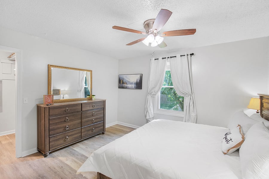 Furnished Finder property 384038_2 photo 19