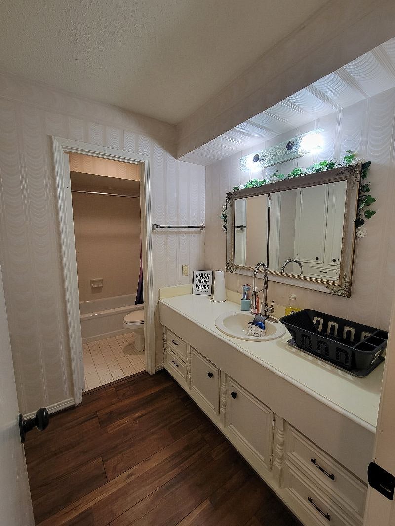 Pull-out sink faucet for ease of washing dishes/hands