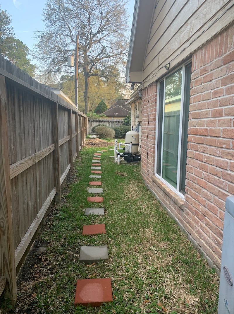Walkway at the side of the house to the Laundry Room