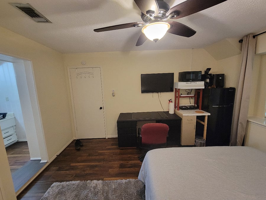 Furnished Finder property 384062_1 photo 5