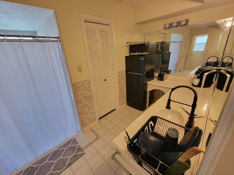 Furnished Finder property 384062_2 photo 6