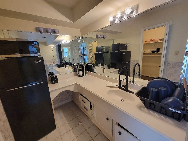 Furnished Finder property 384062_2 photo 7