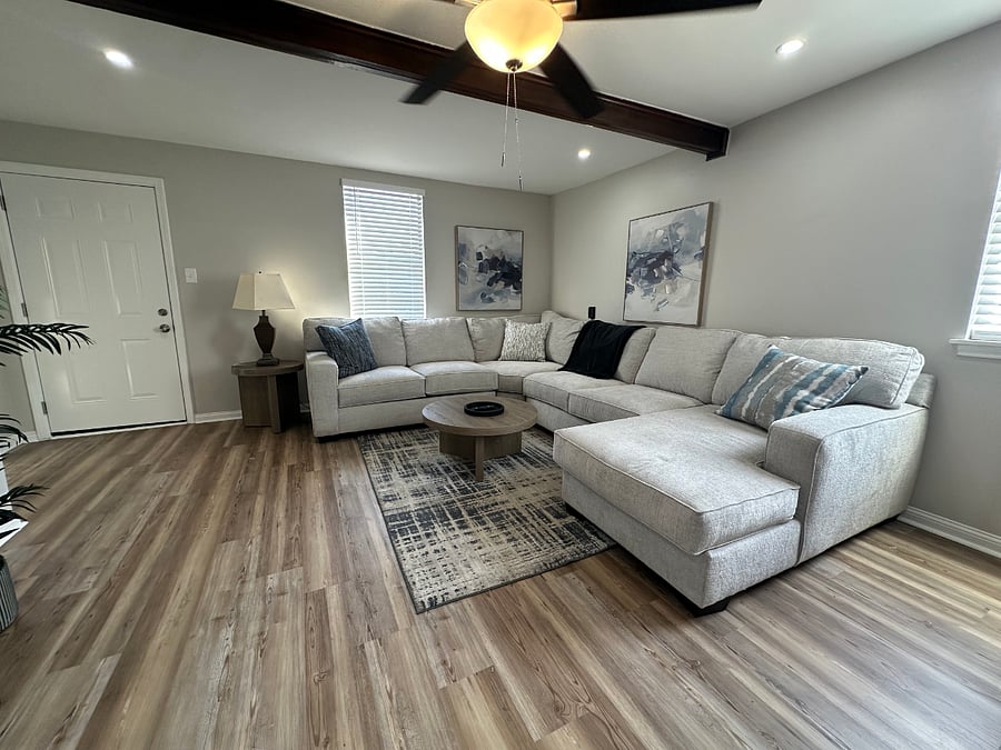 Furnished Finder property 384075_3 photo 3