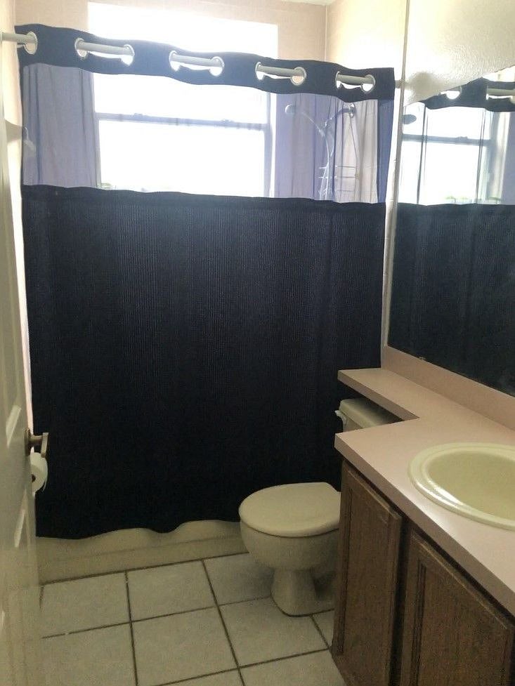 Furnished Finder property 384100_2 photo 5