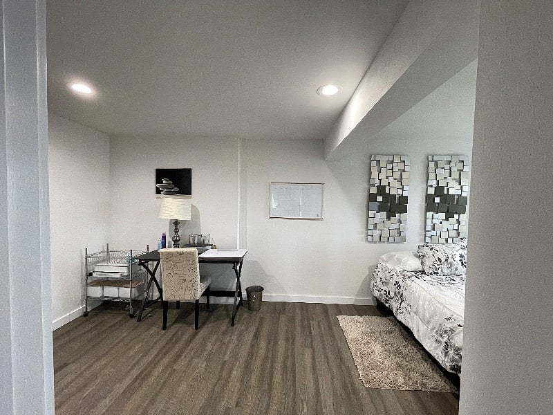 Furnished Finder property 384109_1 photo 16
