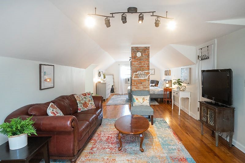 Furnished Finder property 384120_1 photo 6