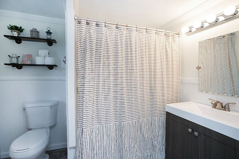 Furnished Finder property 384120_1 photo 18