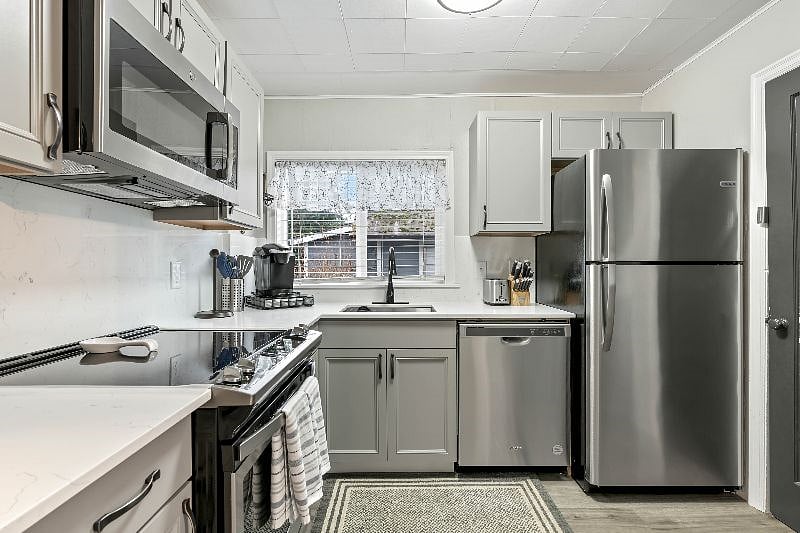 Furnished Finder property 384123_1 photo 3
