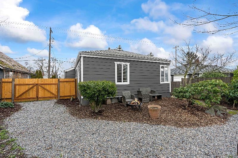 Furnished Finder property 384123_1 photo 18