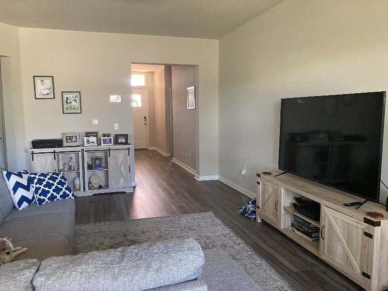 Furnished Finder property 384142_1 photo 9