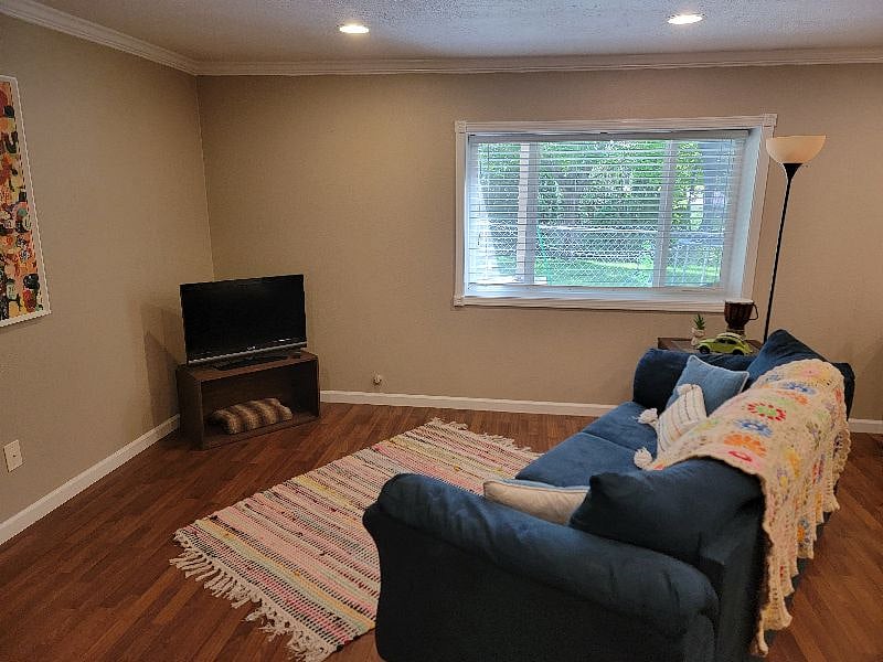 Furnished Finder property 384154_1 photo 4