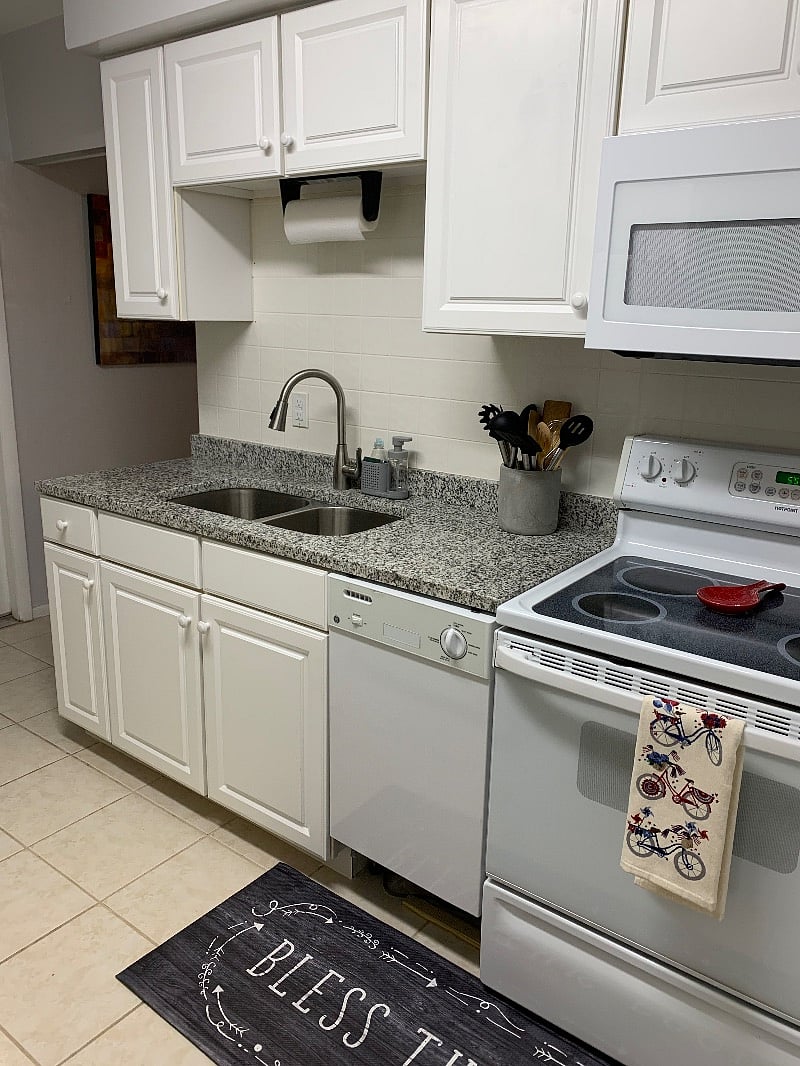 Furnished Finder property 384169_1 photo 17