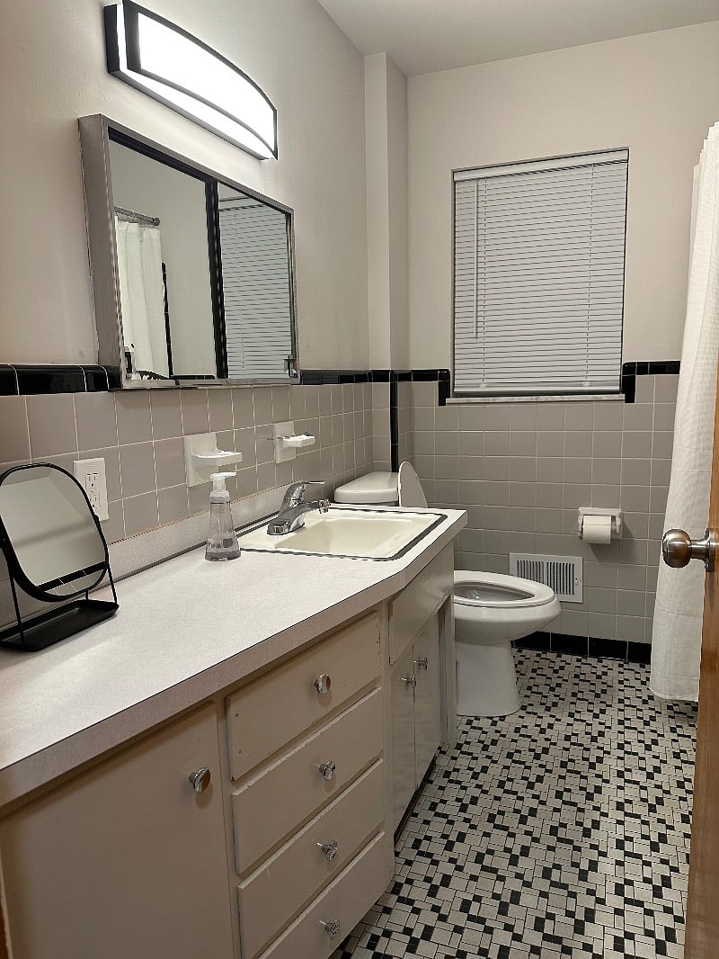 Furnished Finder property 384188_2 photo 12
