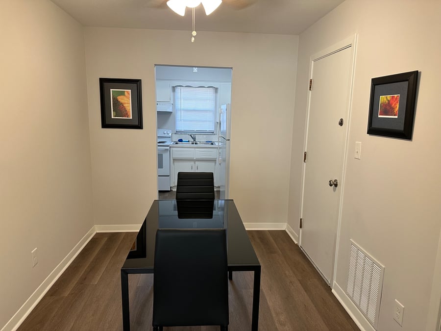 Furnished Finder property 384188_3 photo 5
